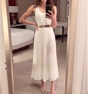 Club Monaco white wide leg romper/jumper with pleats